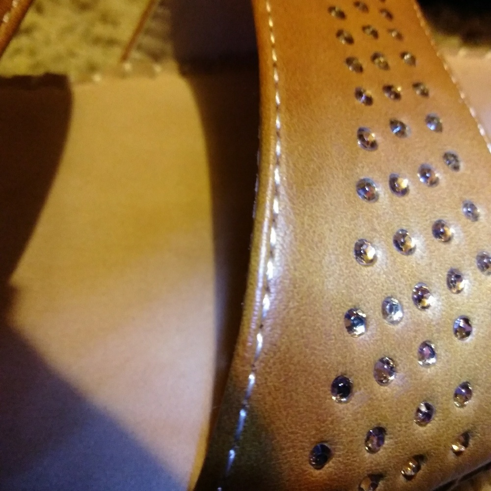 Sandals - Picture 5 of 6